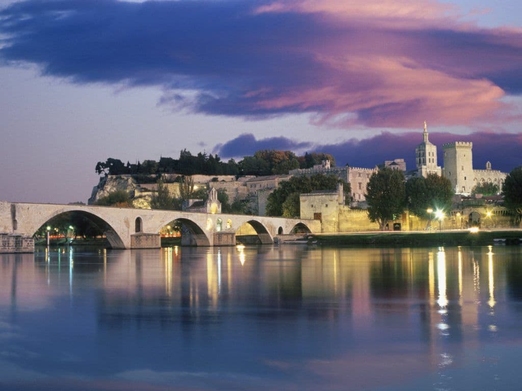 Réservez votre VTC Marseille ⇆ Avignon