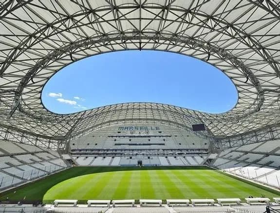 VTC Stade Vélodrome Marseille – Chauffeur privé 24/7